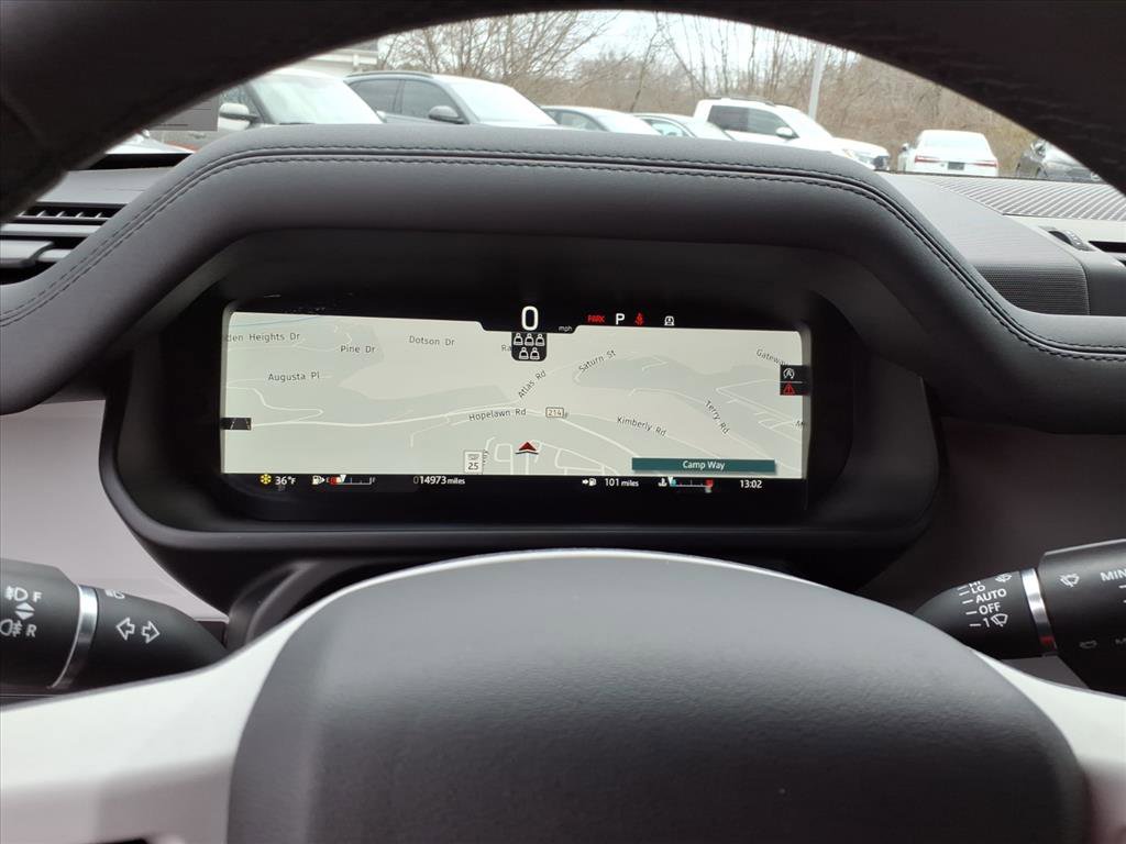 Certified 2025 Land Rover Defender 110 X-Dynamic SE image 18