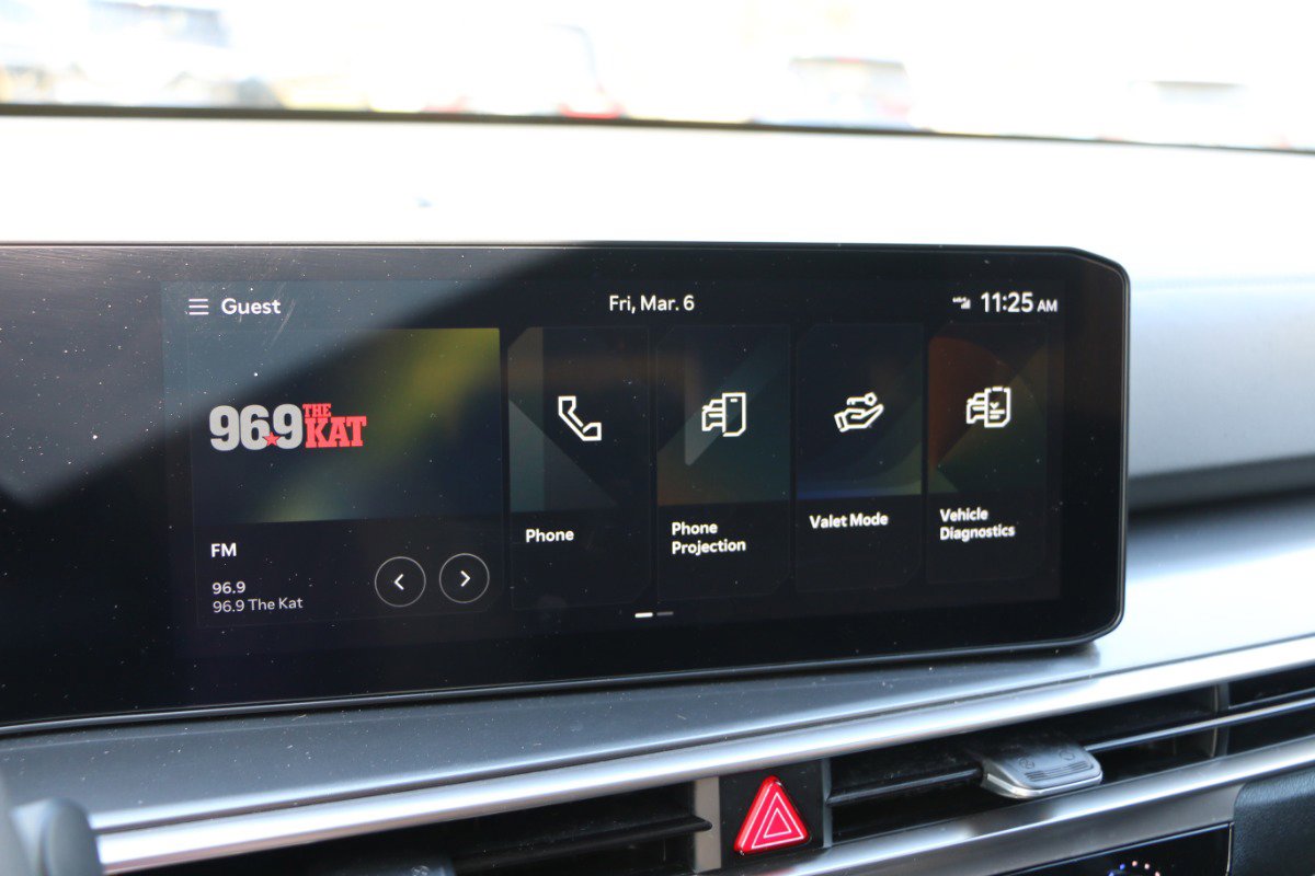 Used 2024 Kia Sorento LX image 20