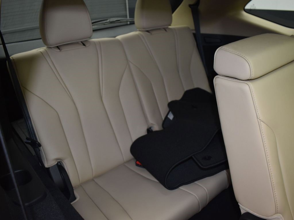 Used 2023 Acura MDX FWD image 22