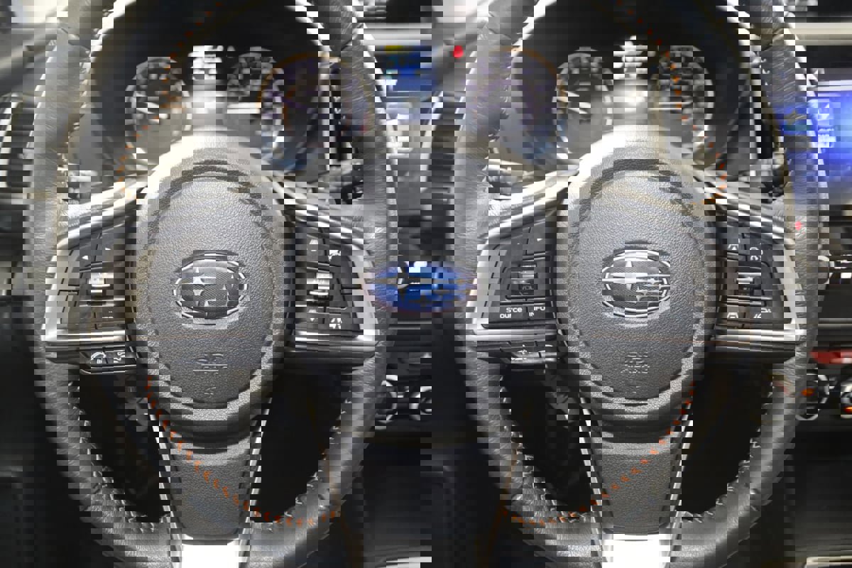 Used 2018 Subaru Crosstrek 2.0i Limited image 37