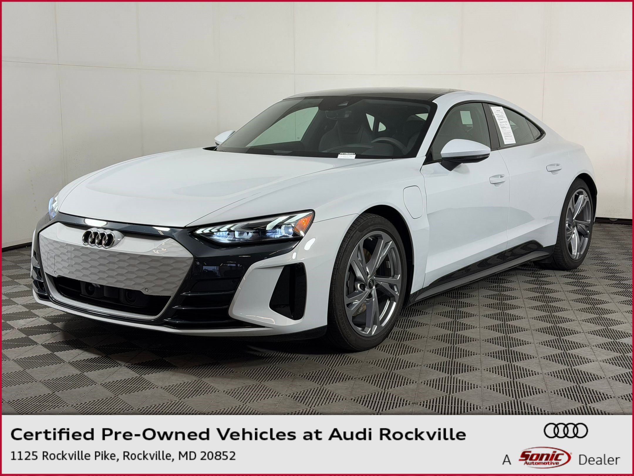 Used 2023 Audi e-tron GT Premium Plus AWD/4WD image 1