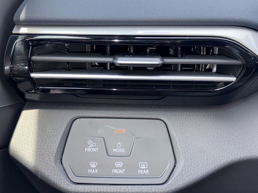New 2026 Volkswagen ID.4 Pro S Plus AWD/4WD image 18
