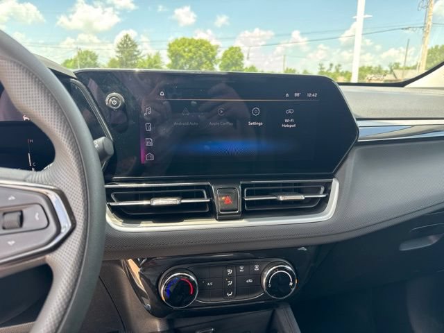 Used 2026 Chevrolet TrailBlazer LT w/ Driver Confidence Package FWD image 18