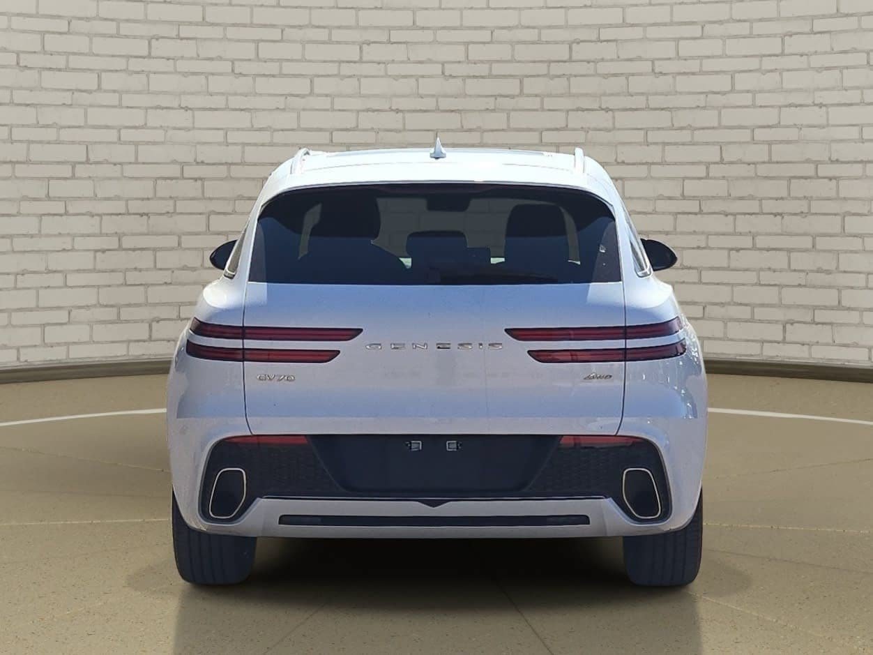 Used 2022 Genesis GV70 2.5T w/ Select Package AWD/4WD image 6