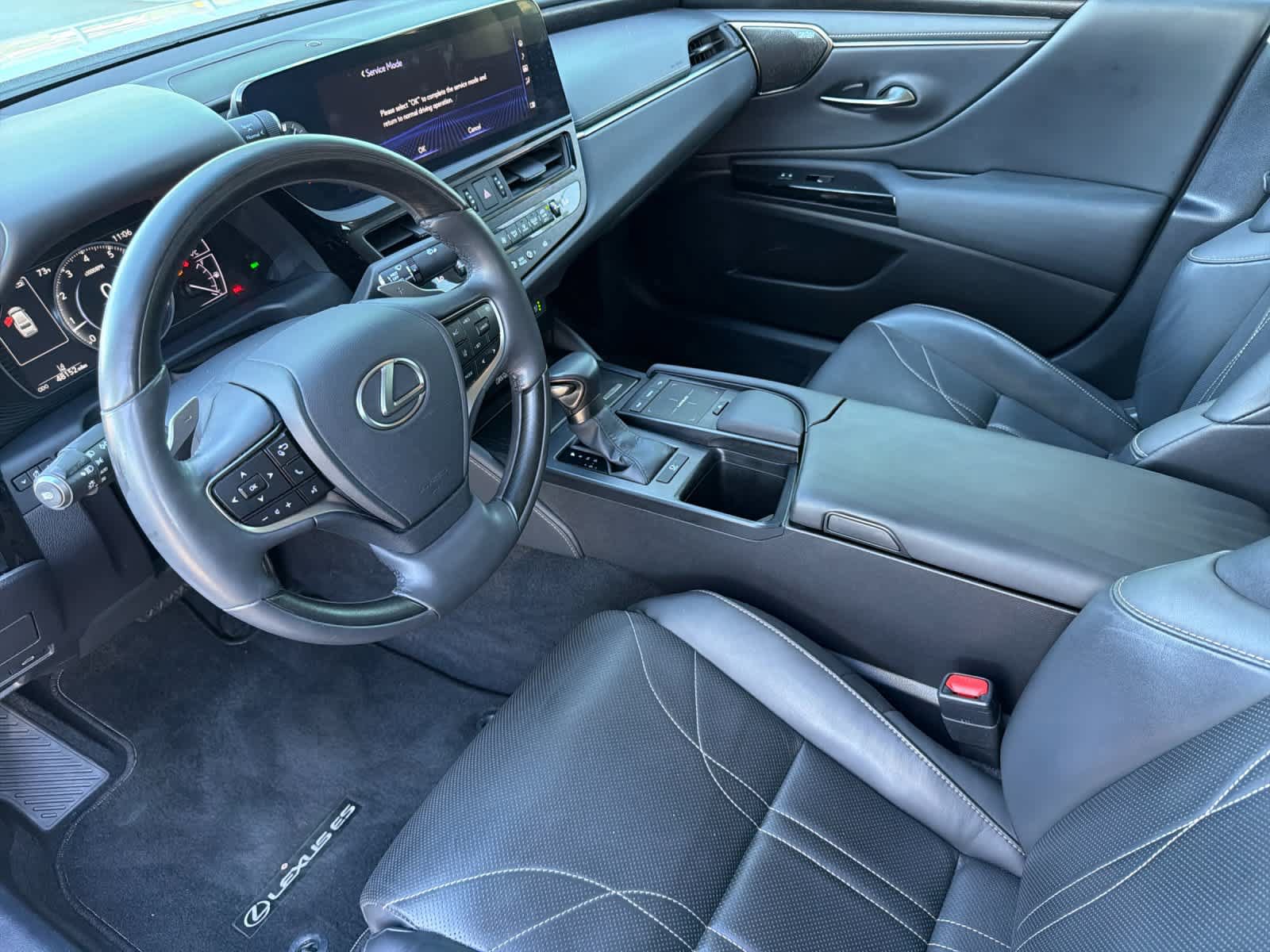 Used 2022 Lexus ES 350 w/ Accessory Package 2 FWD image 11