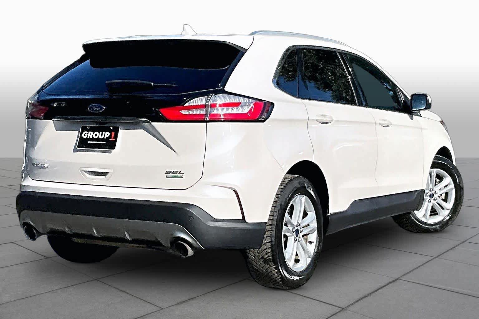 Used 2019 Ford Edge SEL w/ Equipment Group 201A FWD image 13