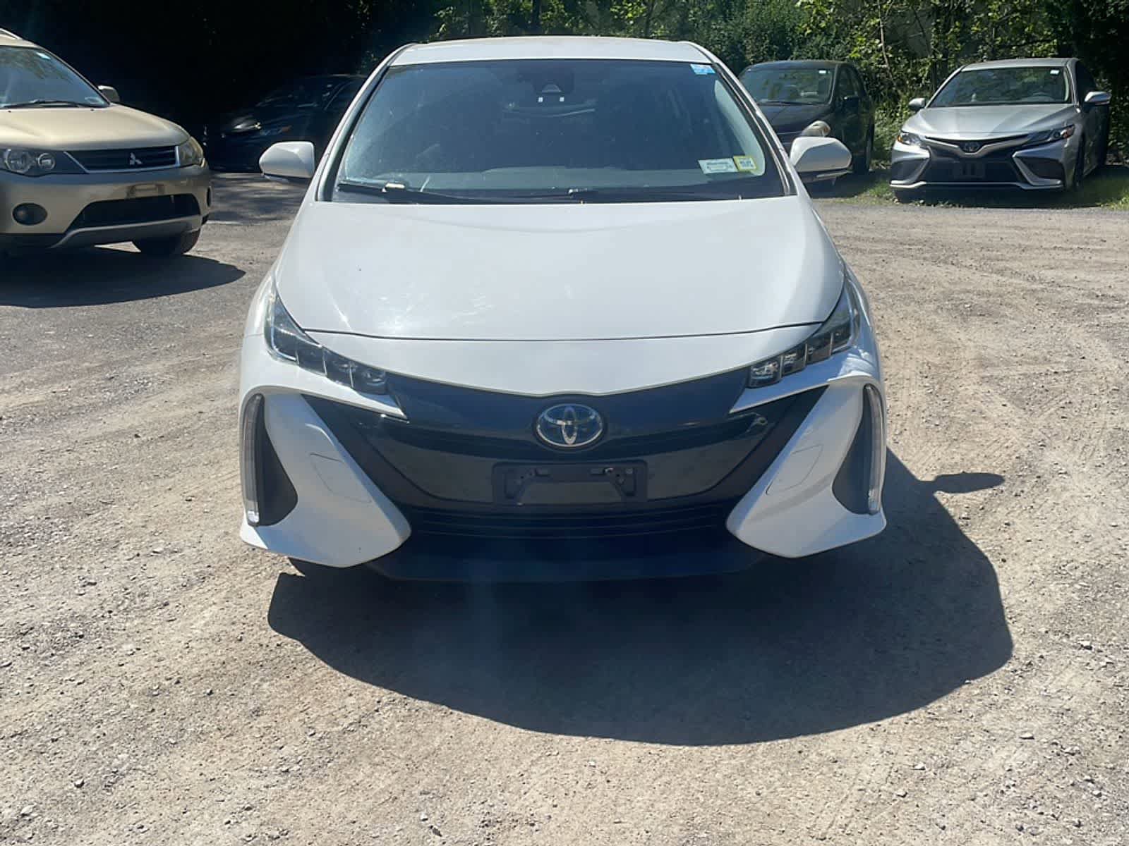 Used 2021 Toyota Prius Prime LE w/ Carpet Mat Package (TMS) FWD image 13