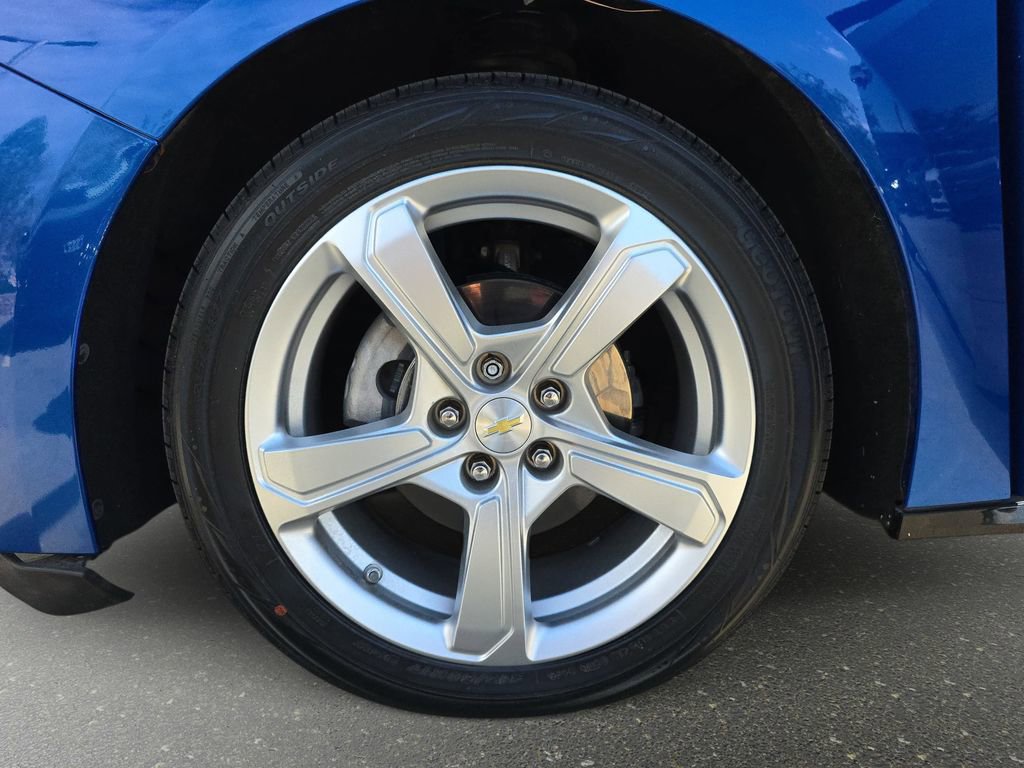 Used 2018 Chevrolet Volt LT w/ Comfort Package image 37