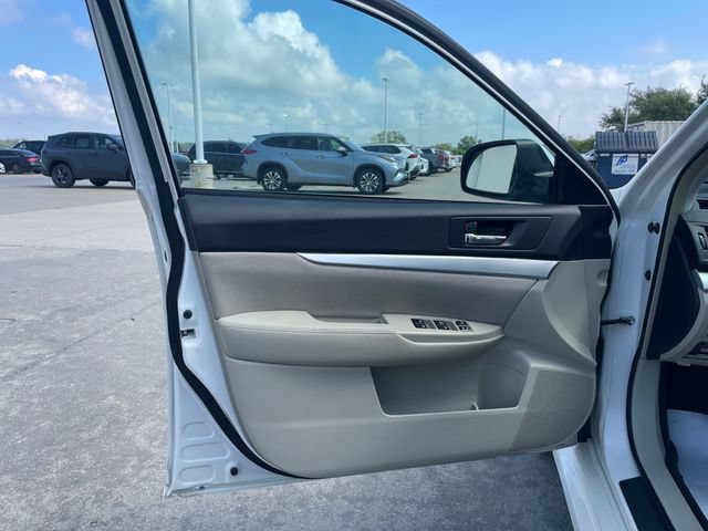 Used 2014 Subaru Legacy 2.5i Premium w/ Moonroof Package & Eyesight AWD/4WD image 20