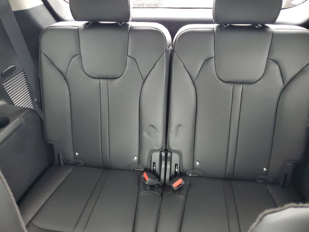 Used 2024 Kia Sorento SX FWD image 24