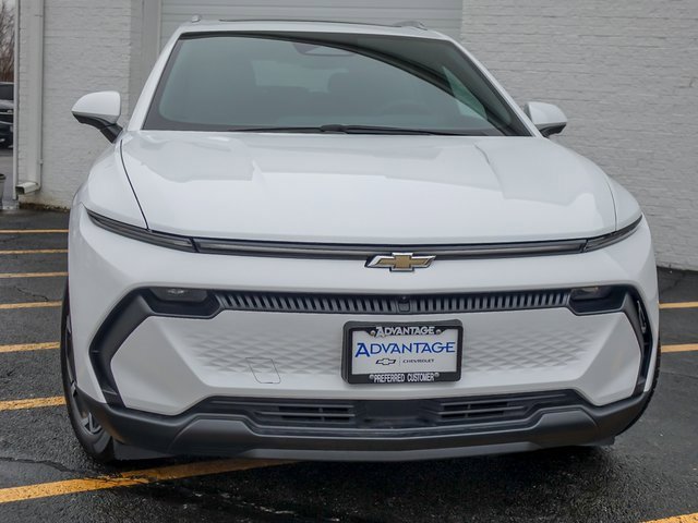 New 2026 Chevrolet Equinox EV LT image 11