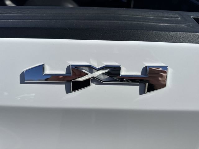 Used 2025 GMC Sierra 1500 SLT image 31