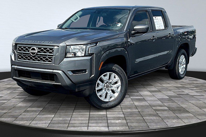 Used 2022 Nissan Frontier SV w/ Technology Package image 2
