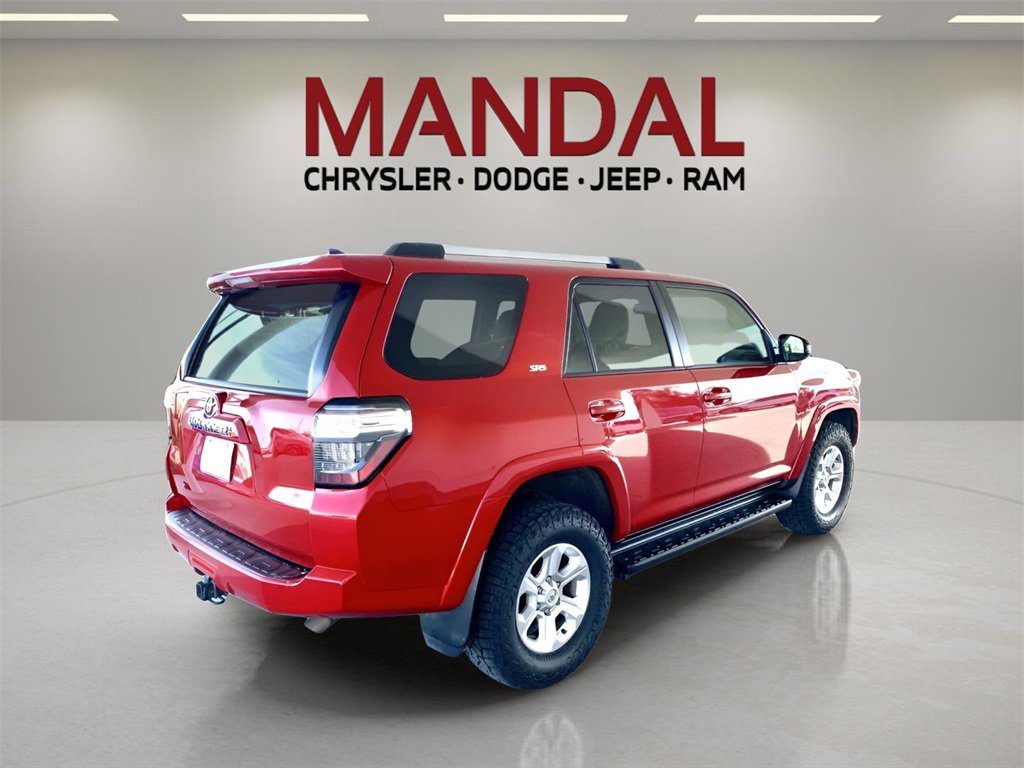 Used 2022 Toyota 4Runner SR5 Premium image 6