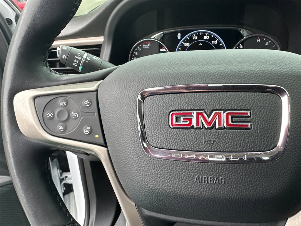 Used 2022 GMC Acadia Denali w/ Denali Ultimate Package image 26