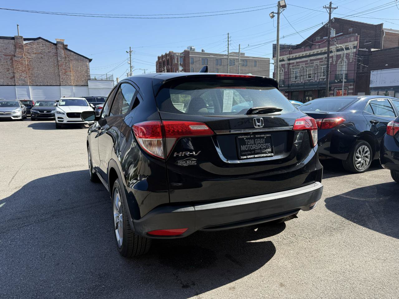 Used 2019 Honda HR-V LX image 4