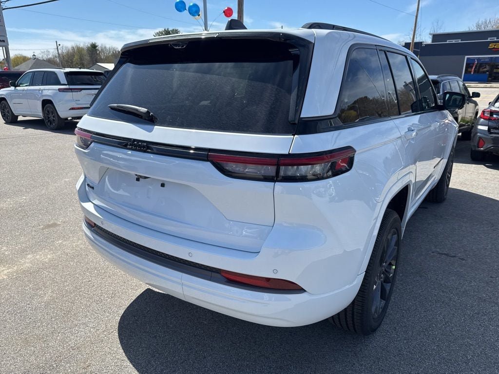 New 2026 Jeep Grand Cherokee Limited AWD/4WD image 5