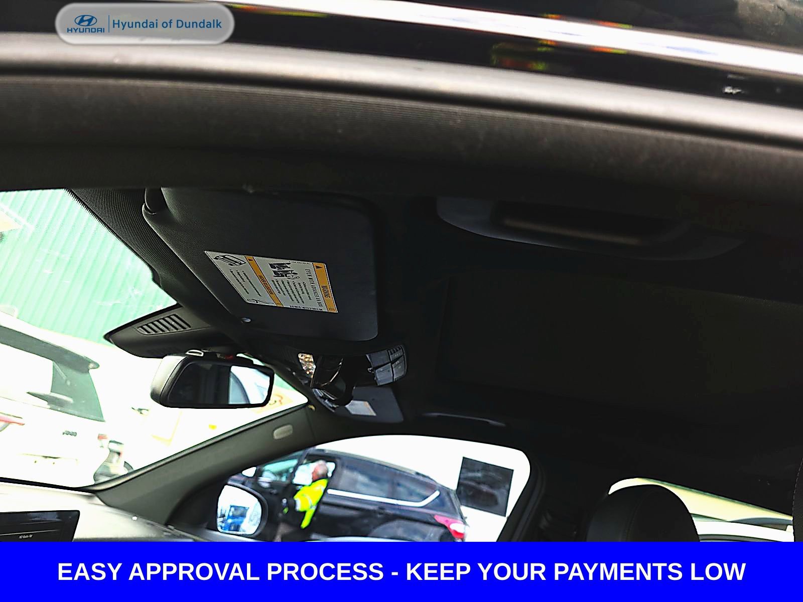 Used 2019 Mercedes-Benz GLC 300 4MATIC w/ AMG Line image 17