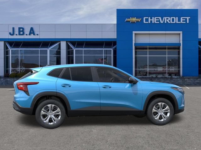 New 2026 Chevrolet Trax LS FWD image 5