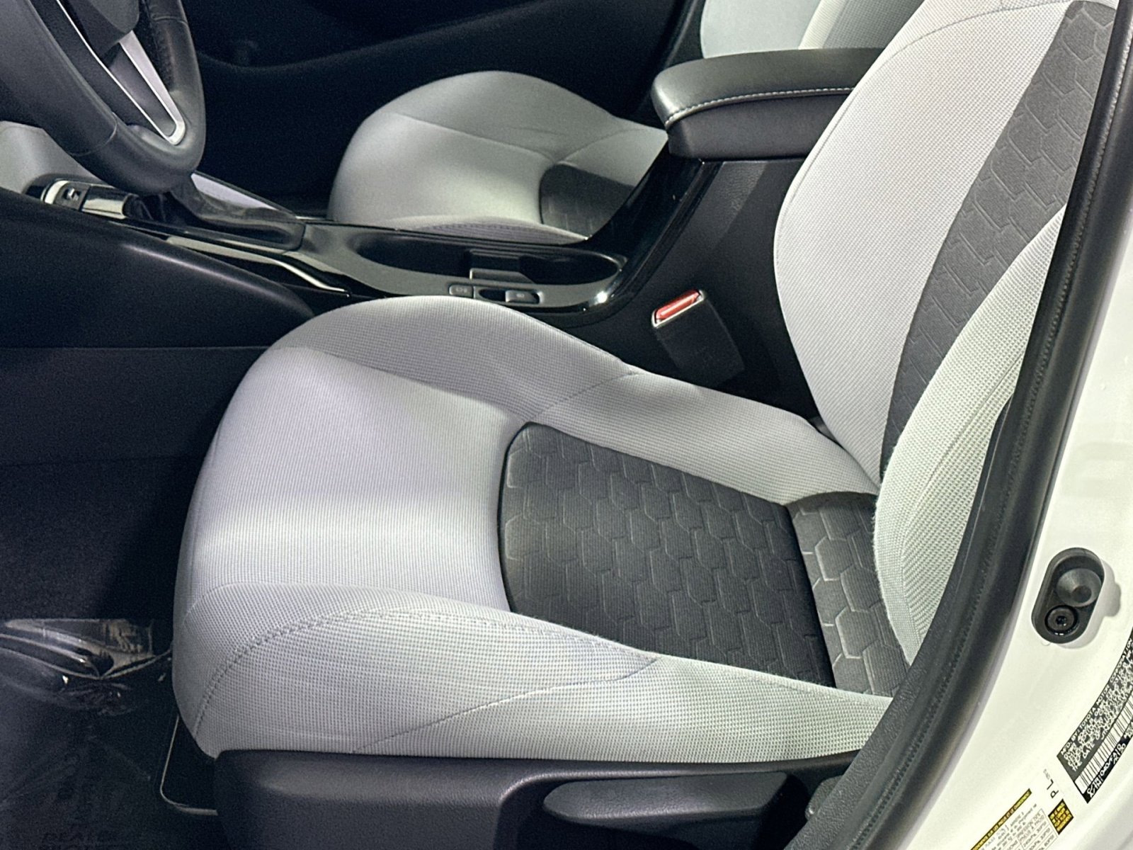 Used 2023 Toyota Corolla SE image 14