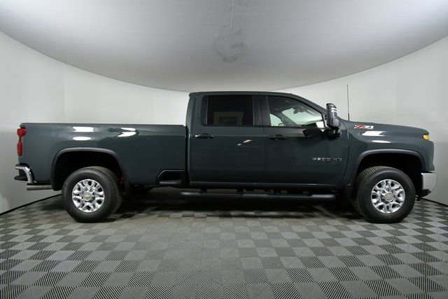 New 2026 Chevrolet Silverado 3500 LT w/ Safety Package image 15