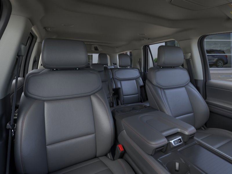 New 2026 Ford Expedition Active image 11