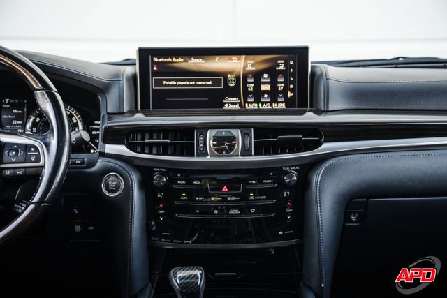 Used 2018 Lexus LX 570 4WD image 15