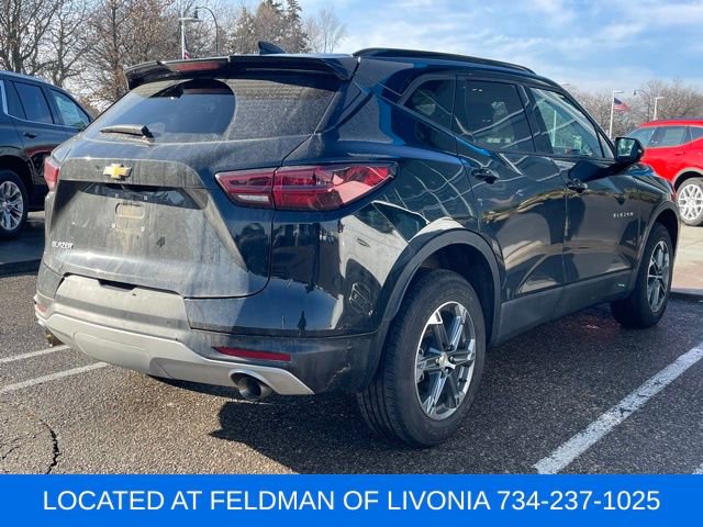 Used 2024 Chevrolet Blazer LT w/ Convenience Package image 3