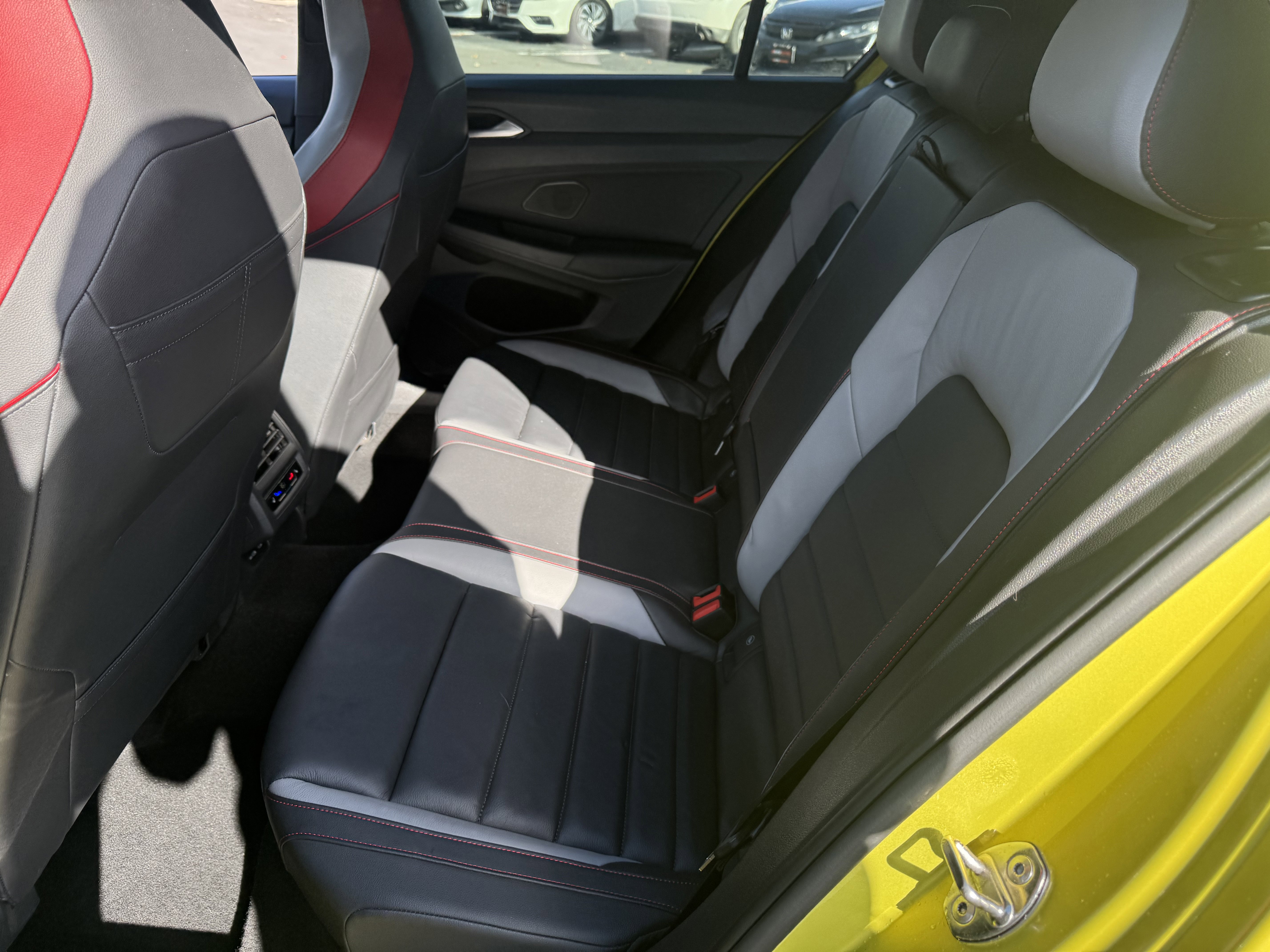 Used 2022 Volkswagen GTI Autobahn image 17