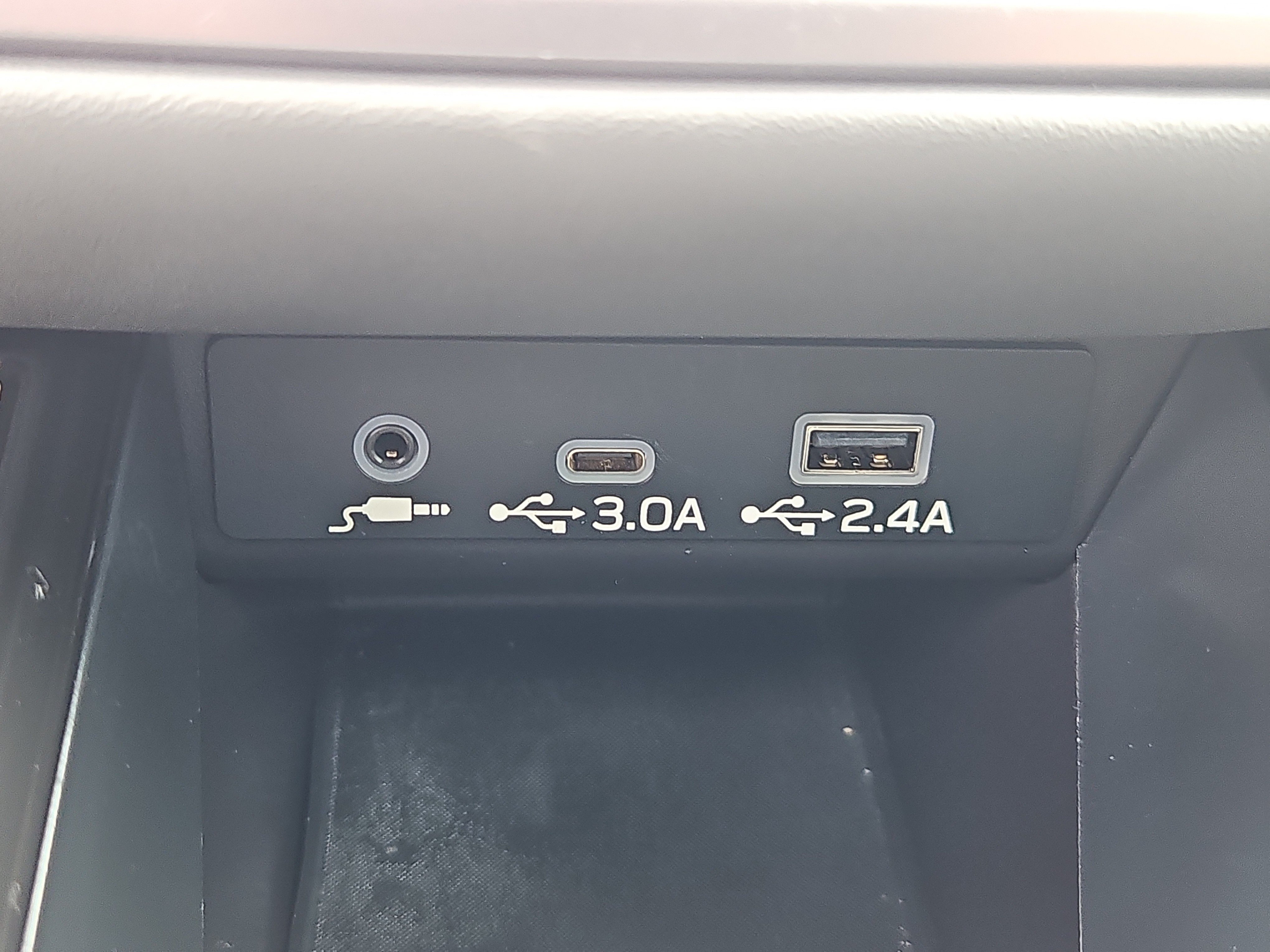 Used 2023 Subaru Outback Onyx Edition AWD/4WD image 10