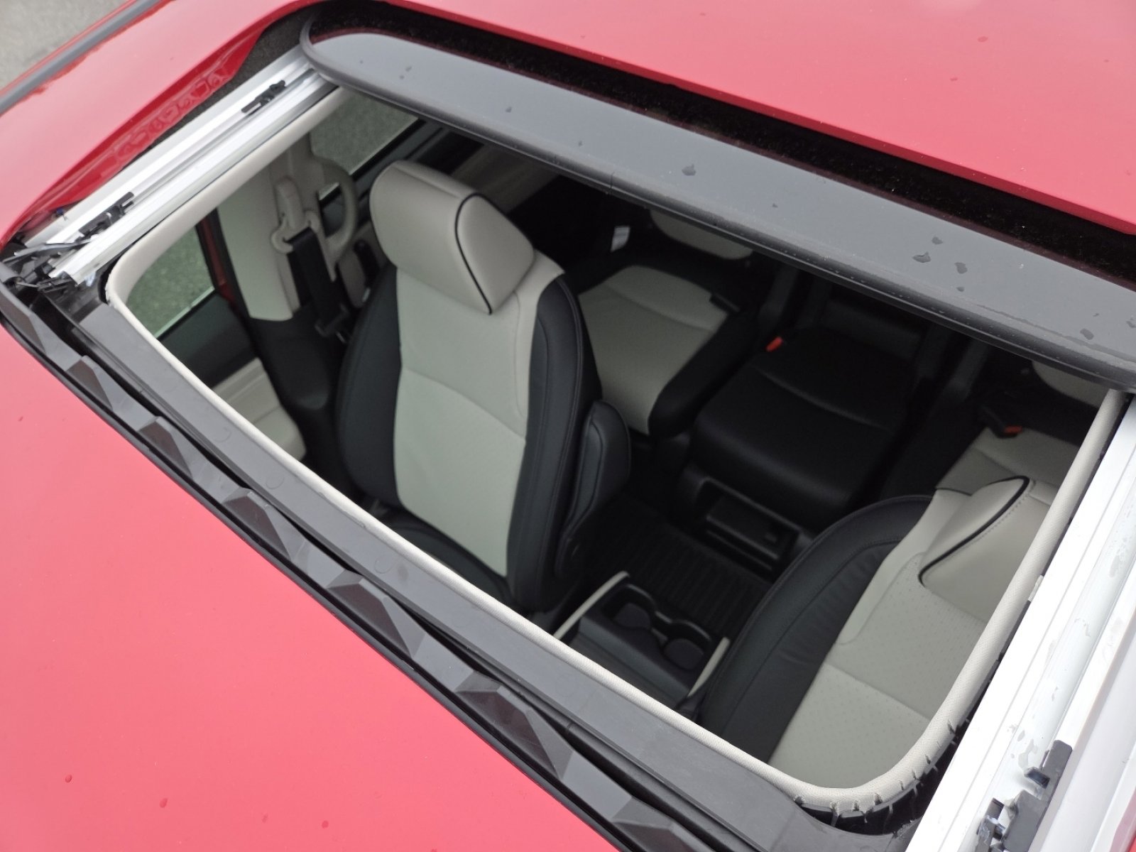 New 2026 Honda Odyssey Elite image 4