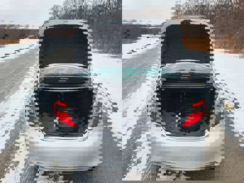 Used 2014 Toyota Camry XLE image 10