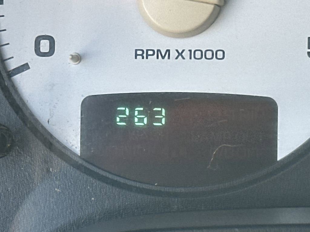 Used 2003 Dodge Ram 3500 Truck SLT image 26