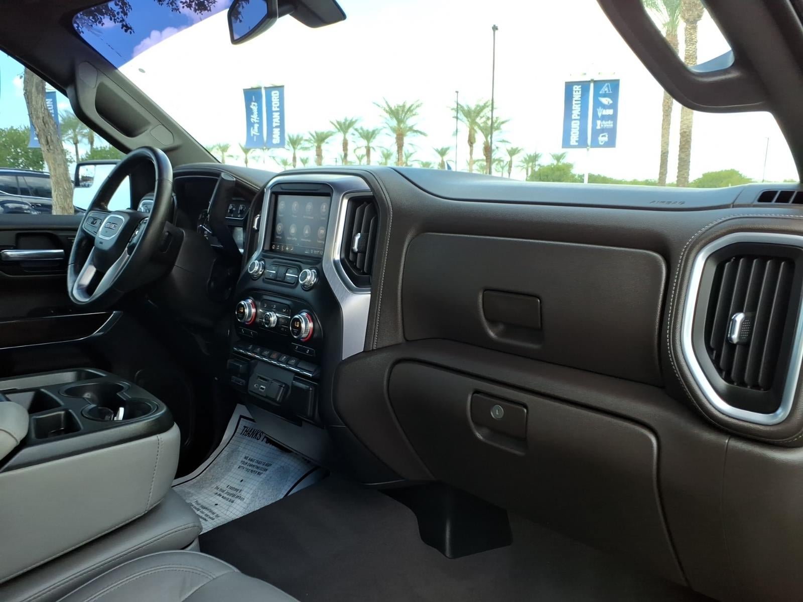 Used 2019 GMC Sierra 1500 SLT w/ X31 Off-Road Package AWD/4WD image 10