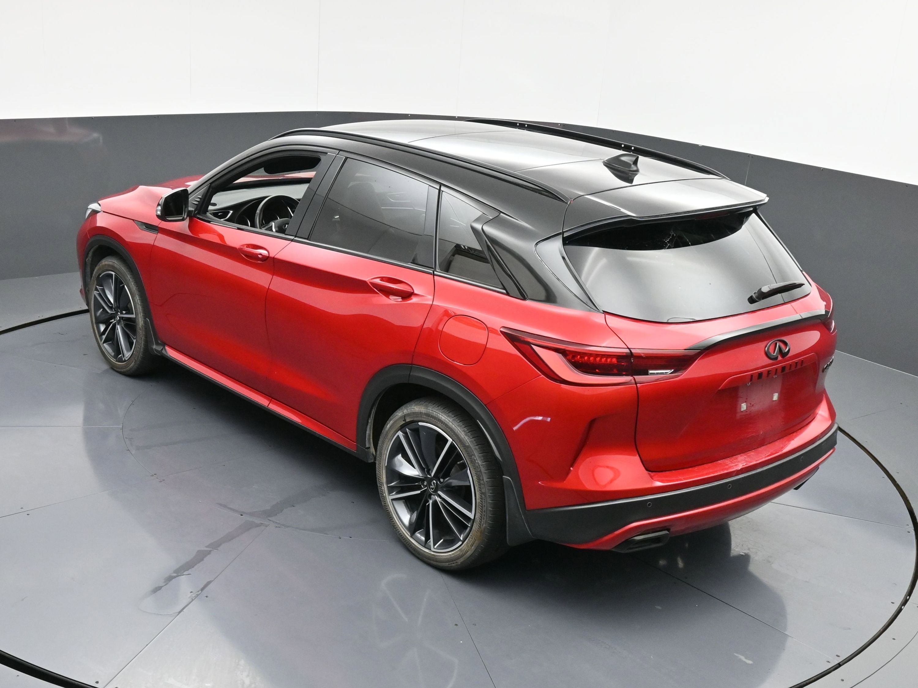 Used 2023 INFINITI QX50 Sport image 33