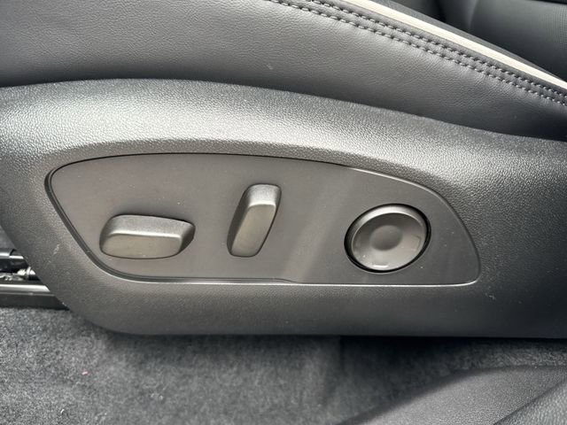 New 2026 GMC Acadia Denali w/ Super Cruise Package image 12