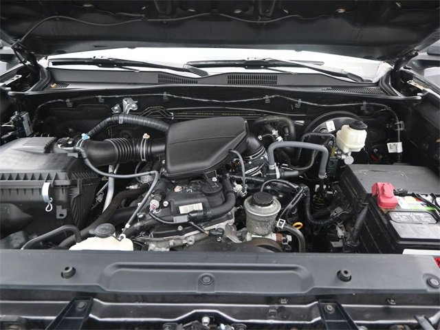 Used 2018 Toyota Tacoma SR image 17