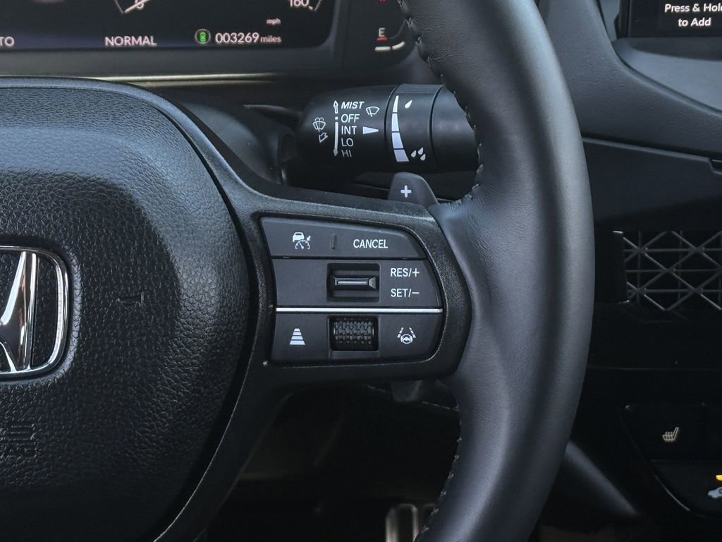 Used 2025 Honda Accord Sport image 15