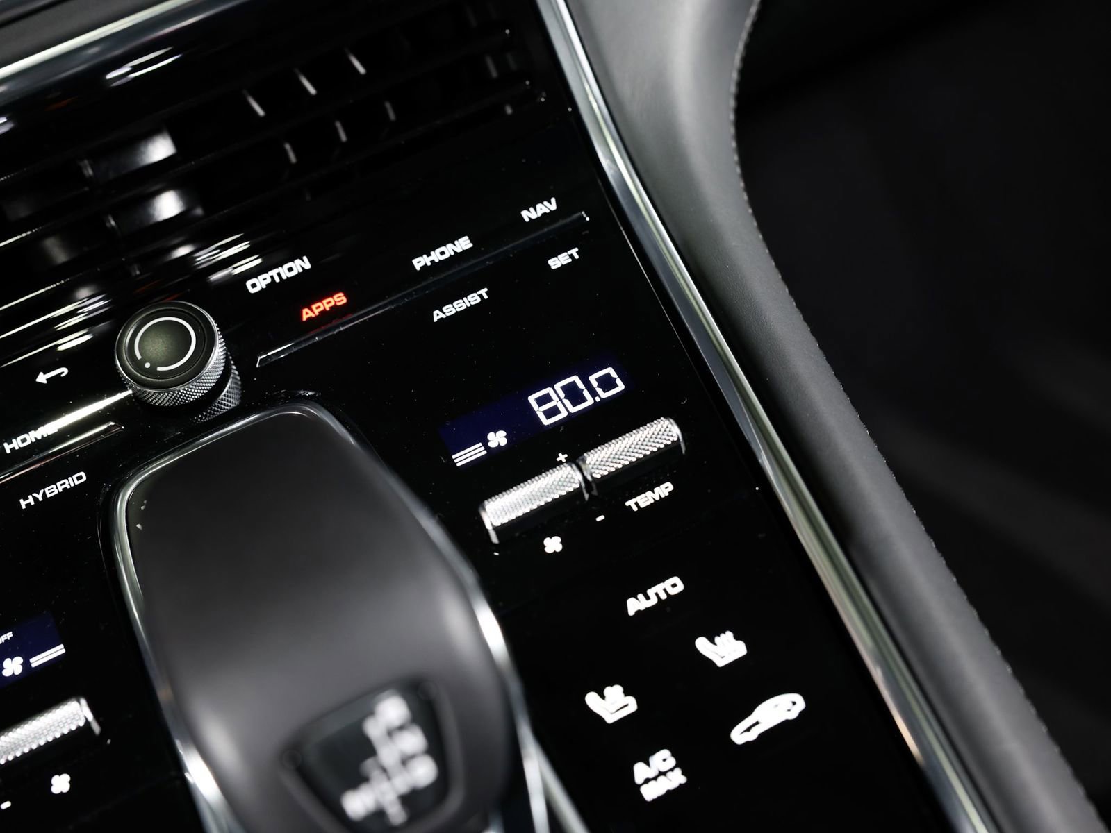 Used 2021 Porsche Panamera Turbo S w/ Assistance Package image 36