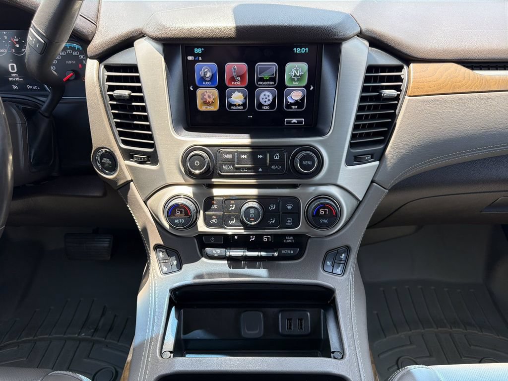 Used 2020 GMC Yukon Denali w/ Open Road Package AWD/4WD image 19