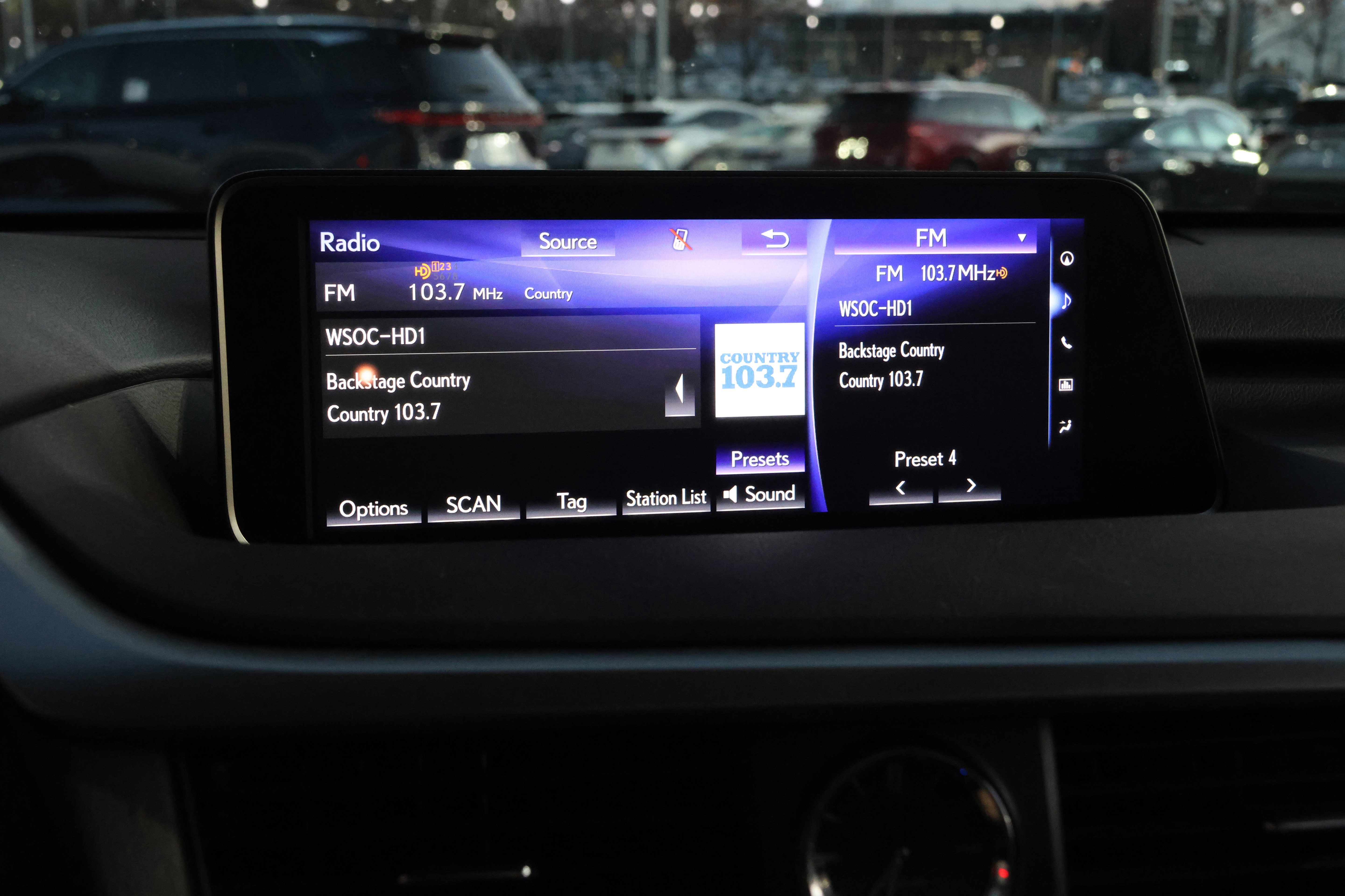 Used 2017 Lexus RX 350 FWD w/ Premium Package image 23