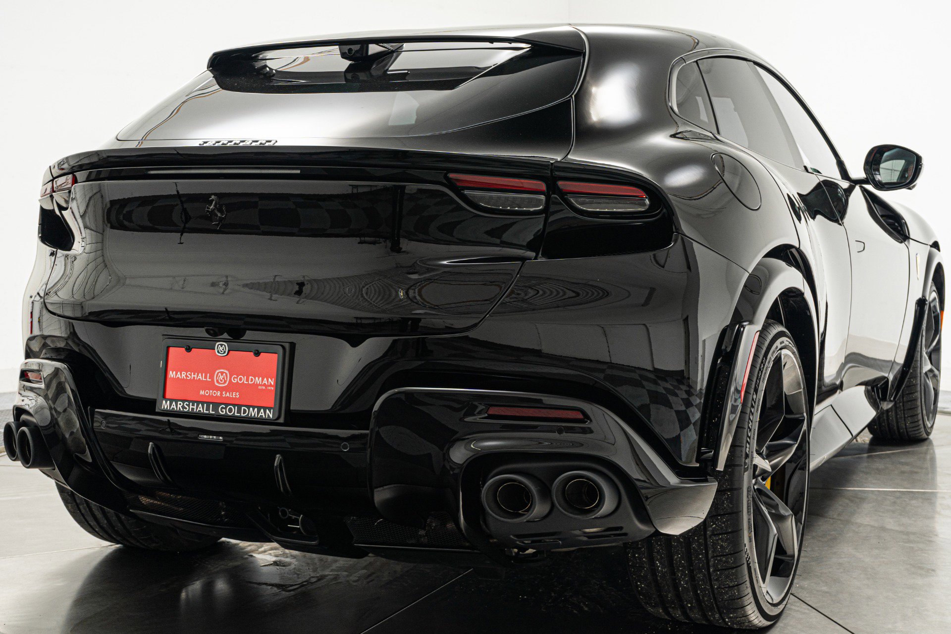 Used 2025 Ferrari Purosangue image 37