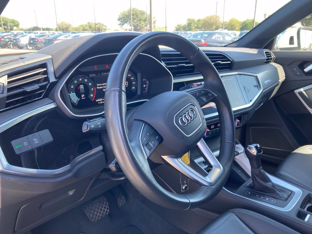 Used 2025 Audi Q3 2.0T Premium AWD/4WD image 9