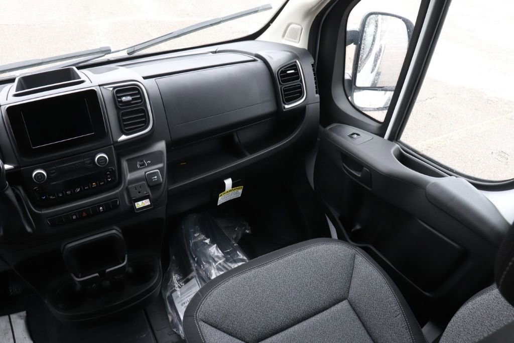 Used 2025 RAM ProMaster 1500 w/ Quick Order Package 22G SLT image 13