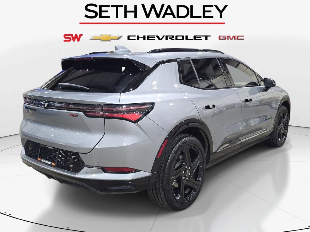 New 2025 Chevrolet Equinox EV RS w/ LPO, Illumination Package image 7