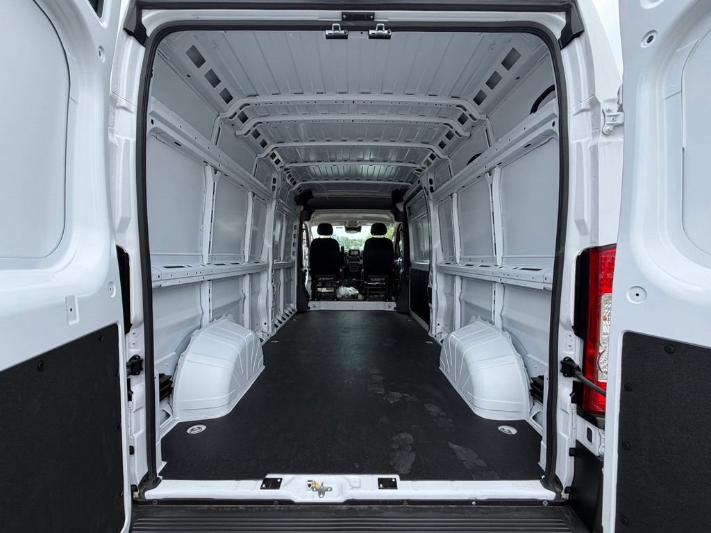 New 2026 RAM ProMaster 2500 w/ Safety Group FWD image 27