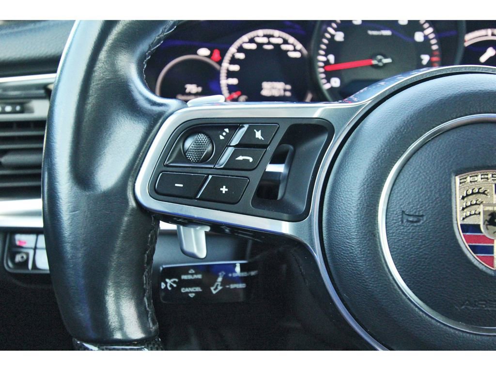 Used 2019 Porsche Panamera 4 image 15