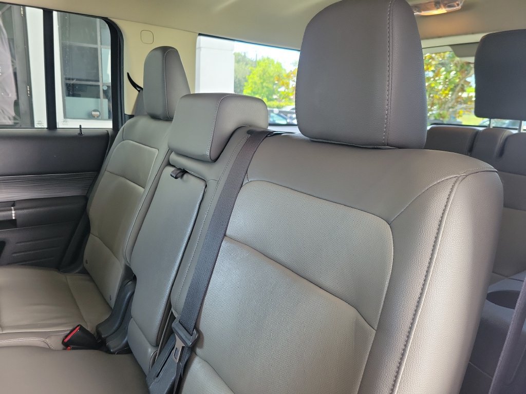 Used 2019 Ford Flex Limited w/ Equipment Group 301A FWD image 12