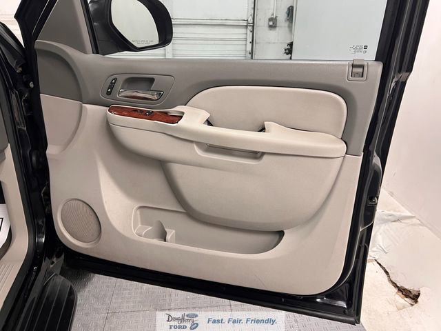 Used 2014 GMC Yukon XL SLT RWD image 37