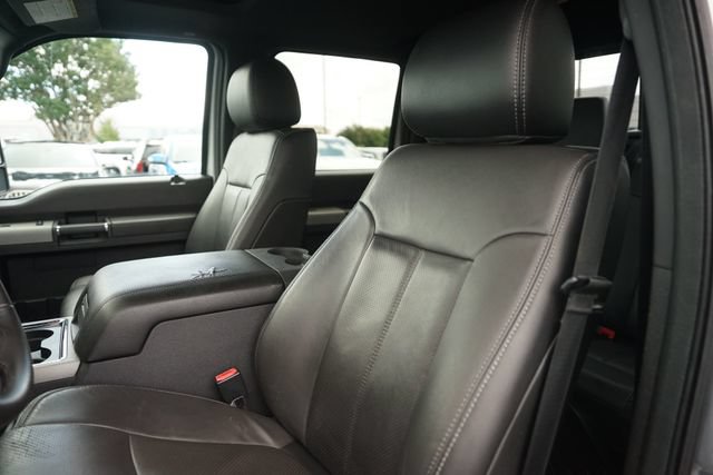 Used 2016 Ford F250 Lariat w/ Lariat Ultimate Package AWD/4WD image 10